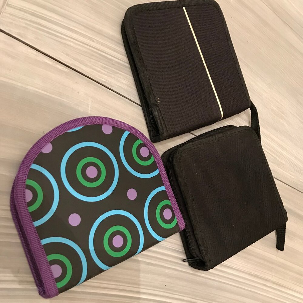 Set Of Three CD Cases. $5.00 AS AN ADD ON